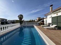 Prestigiosa villa di 257 mq in vendita, Empuriabrava, Spagna