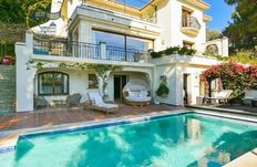 Prestigiosa villa di 497 mq in vendita Marbella, Spagna