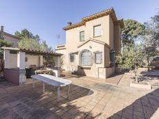 Casa Unifamiliare in vendita a Sant Boi de Llobregat Catalogna Província de Barcelona