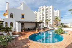 Casa Semindipendente di 250 mq in vendita Estepona, Andalusia