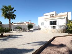 Villa in vendita a Torrevieja Comunità Valenciana Provincia de Alicante