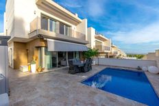 Prestigiosa villa di 115 mq in vendita Orihuela Costa, Spagna