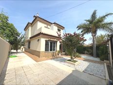 Casa Indipendente di 144 mq in vendita Chiclana de la Frontera, Spagna