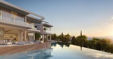 Prestigiosa villa di 940 mq in vendita Estepona, Andalusia