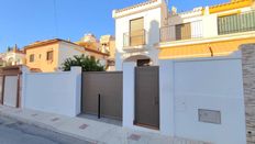 Casa Semindipendente di 137 mq in vendita Málaga, Spagna