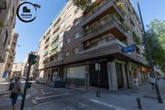 Prestigioso appartamento di 186 m² in vendita Granada, Spagna