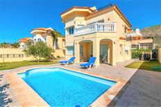 Esclusiva villa di 250 mq in vendita Arona, Spagna