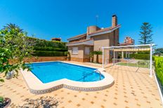 Villa in vendita a Torrevieja Comunità Valenciana Provincia de Alicante