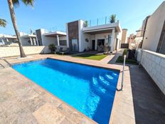 Villa in vendita a Orihuela Costa Comunità Valenciana Provincia de Alicante