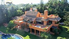 Esclusiva villa di 1200 mq in vendita Marbella, Spagna