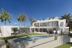 Prestigiosa villa di 1177 mq in vendita Marbella, Spagna