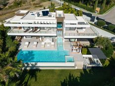 Villa di 680 mq in vendita Marbella, Spagna