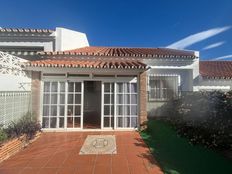 Casa Semindipendente di 180 mq in vendita Rincón de la Victoria, Andalusia