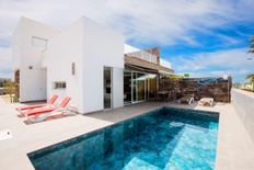 Prestigiosa villa di 500 mq in vendita, Adeje, Spagna