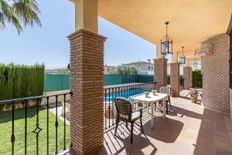 Casa di lusso di 395 mq in vendita Cúllar-Vega, Andalusia