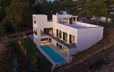 Esclusiva villa di 376 mq in vendita Benalmádena, Spagna