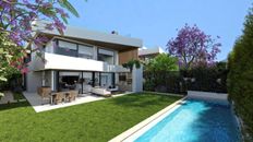 Prestigiosa villa di 491 mq in vendita, Marbella, Andalusia