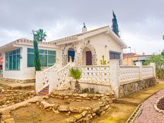 Prestigiosa villa di 156 mq in vendita, Torrevieja, Comunità Valenciana