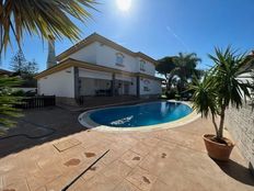 Villa in vendita Chiclana de la Frontera, Andalusia