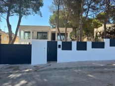 Prestigiosa villa di 280 mq in vendita Torrevieja, Spagna