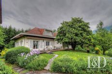 Casa di lusso di 111 mq in vendita Myans, Francia