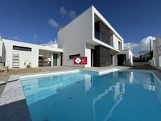 Casa di 150 mq in vendita Almada, Portogallo