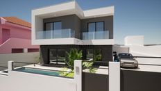 Casa di prestigio di 160 mq in vendita Almada, Portogallo