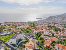 Casa di prestigio di 133 mq in vendita Funchal, Madeira