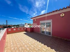 Casa di lusso di 156 mq in vendita Almada, Distrito de Setúbal