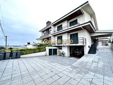 Casa di lusso di 183 mq in vendita Maia, Oporto