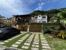 Villa in vendita a Armação de Búzios Rio de Janeiro Armação dos Búzios