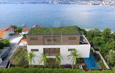 Villa in vendita a Okrug Gornji Split-Dalmatia Okrug