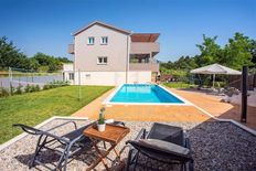 Casa di lusso in vendita a Omiš Split-Dalmatia Grad Omiš