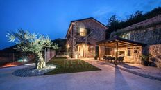 Villa in vendita a Poljane Primorsko-Goranska Grad Opatija