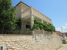 Casa di lusso in vendita a Brac Split-Dalmatia 