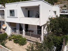 Casa di lusso in vendita a Omiš Split-Dalmatia Grad Omiš