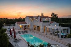 Villa in vendita a Režanci Istria Svetvinčenat