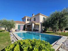 Villa in vendita a Parenzo Istria Grad Poreč