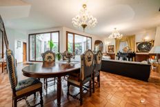 Villa in vendita a Trezzano sul Naviglio Lombardia Milano