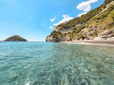 Casa di lusso in vendita a Bergeggi Liguria Savona