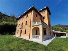 Villa in vendita a Vittorio Veneto Veneto Treviso