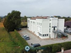 Prestigiosa villa di 800 mq in vendita Via Cesare Battisti, Abano Terme, Padova, Veneto