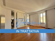 Appartamento di lusso di 180 m² in vendita Via Nemorense, Roma, Lazio