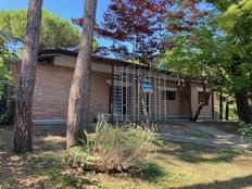 Villa in vendita a Lignano Sabbiadoro Friuli Venezia Giulia Udine