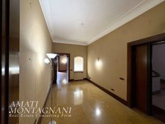 Prestigioso appartamento di 306 m² in vendita Via Antonio Gramsci, Roma, Lazio