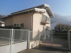 Villa in vendita a Dervio Lombardia Lecco