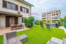 Villa in vendita a San Giuliano Milanese Lombardia Milano