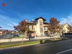 Esclusiva villa di 270 mq in vendita Cirié, Piemonte