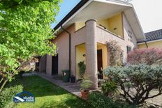 Villa in vendita a Lodi Lombardia Lodi