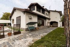 Villa in vendita a Trezzano sul Naviglio Lombardia Milano